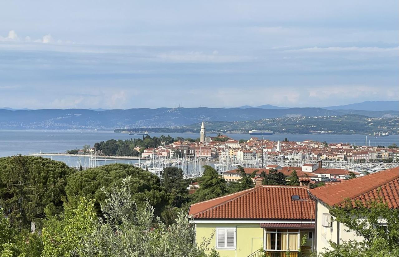 Magnolia Apartments Izola Extérieur photo